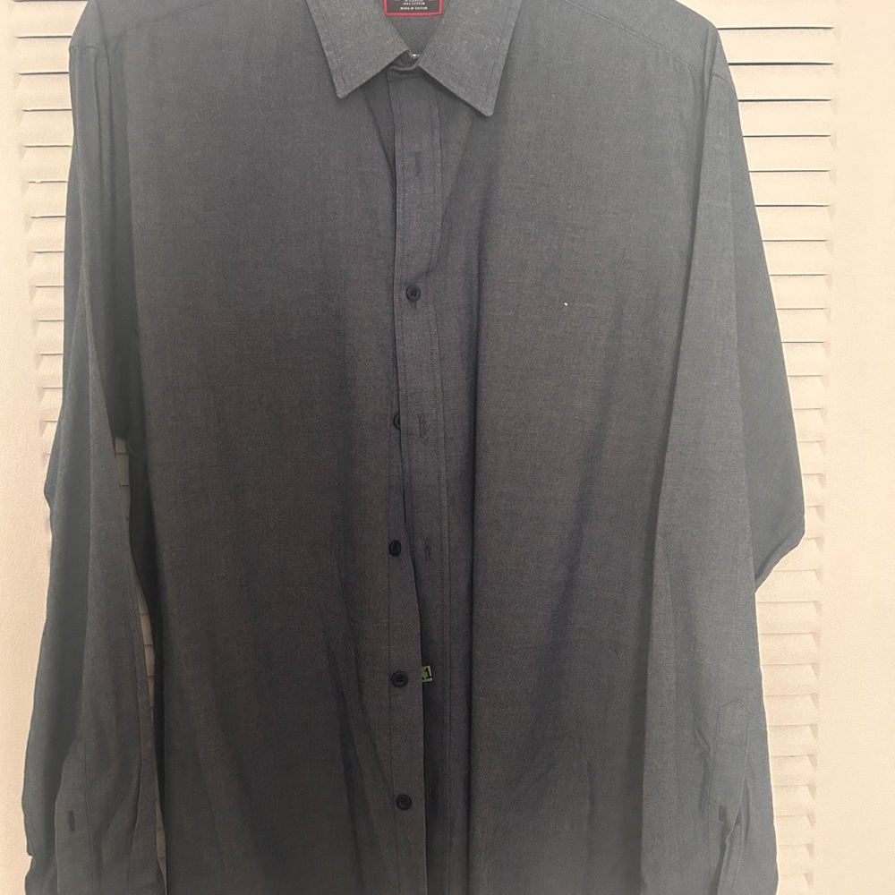 UNTUCKit Charcoal Casual Button-Down Shirt